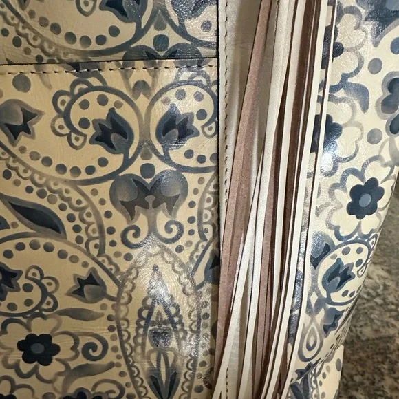 Patricia Nash Italian Folklore Rena Tote New Without Tags - Picture 8 of 13